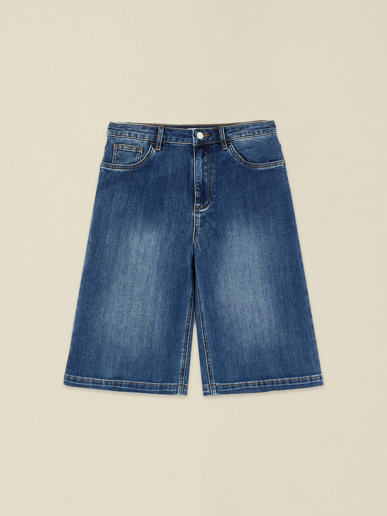 Denim Bermuda shorts image number 4