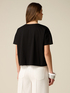 Camiseta con aplicaciones florales image number 1