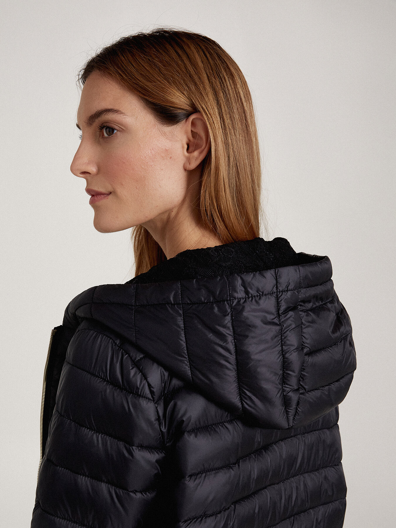 Piumino con cappuccio image number 2