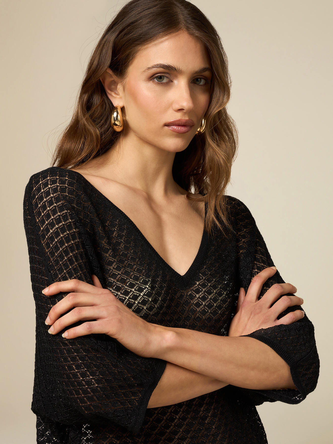 Lurex-Pullover mit Lochmuster image number 2