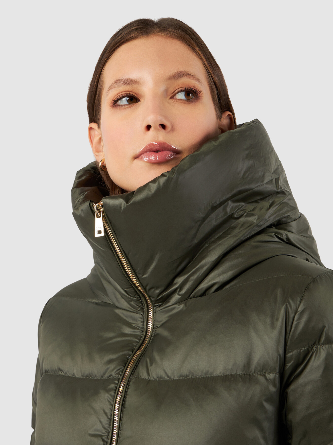 Genuine down jacket image number 2