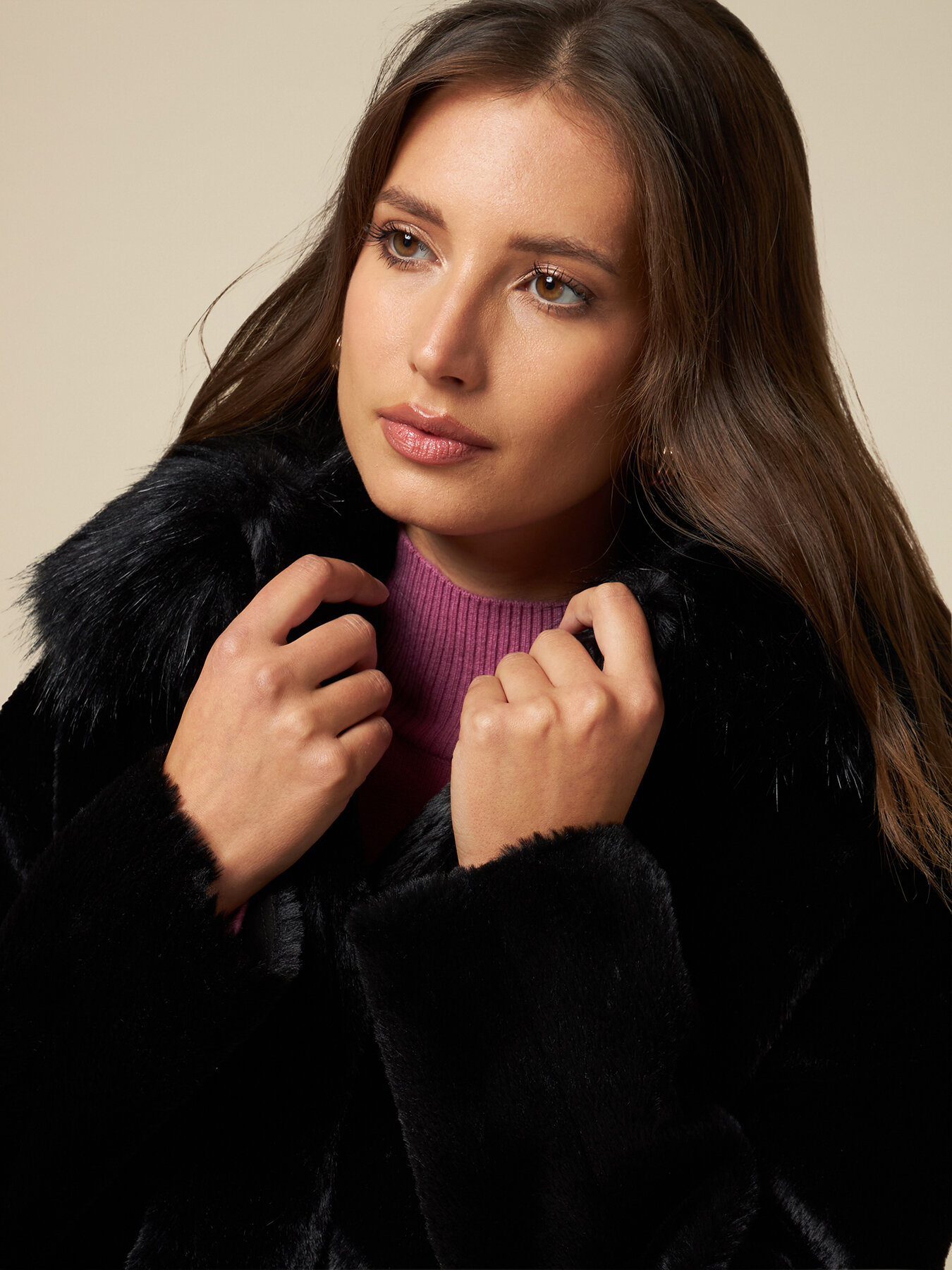 Jacke in Pelz-Optik image number 2