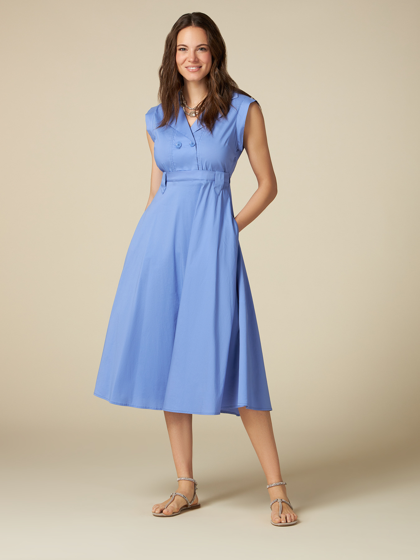 Sleeveless midi poplin dress image number 3