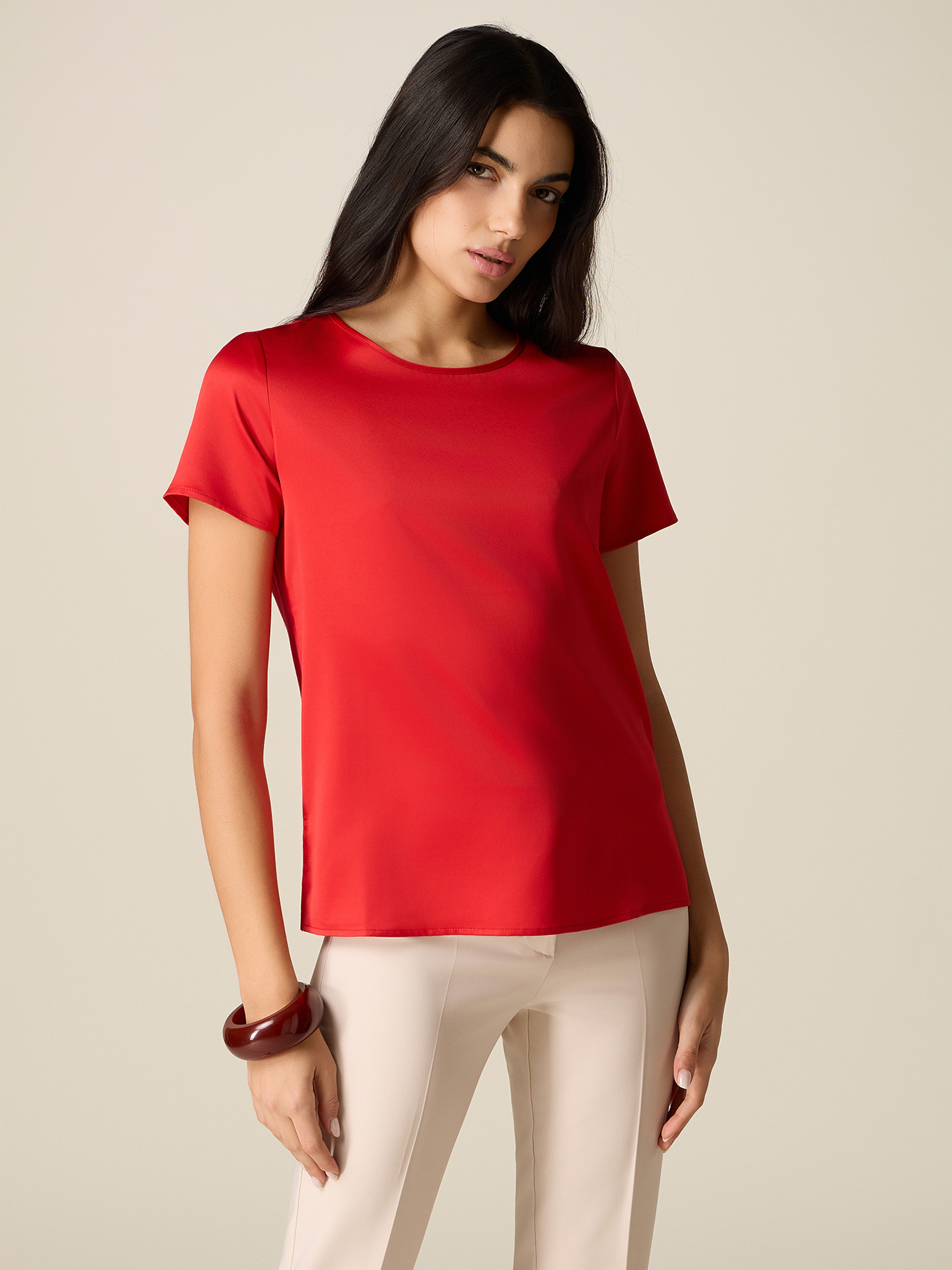 Zweistoffiges T-Shirt image number 0