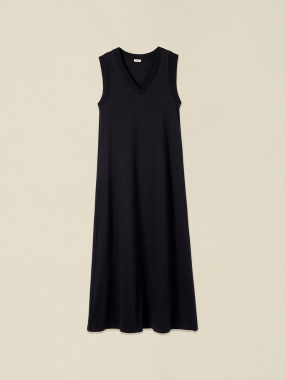 Long cotton dress with V-neck