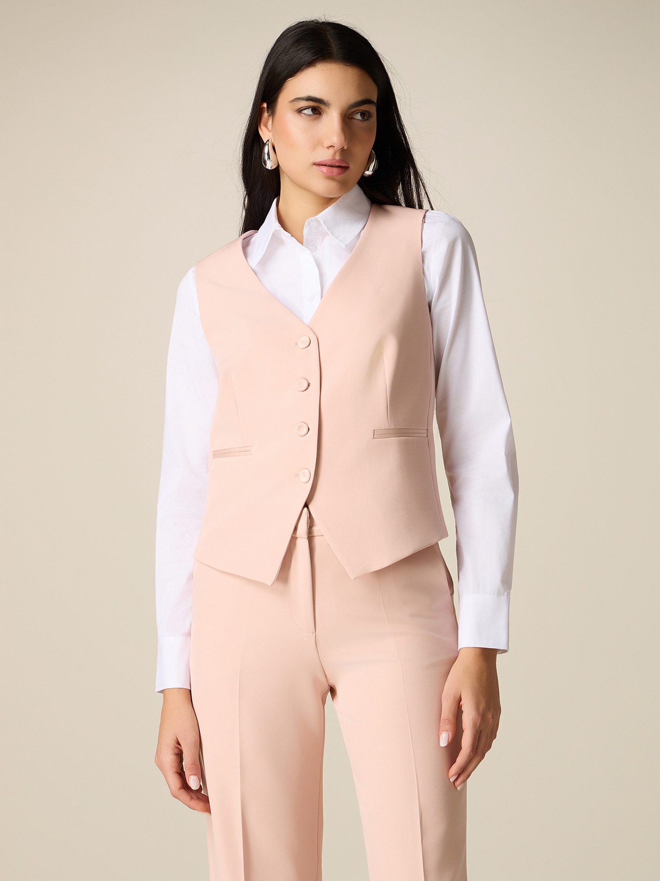 Tailored vest with welt pockets image number 0