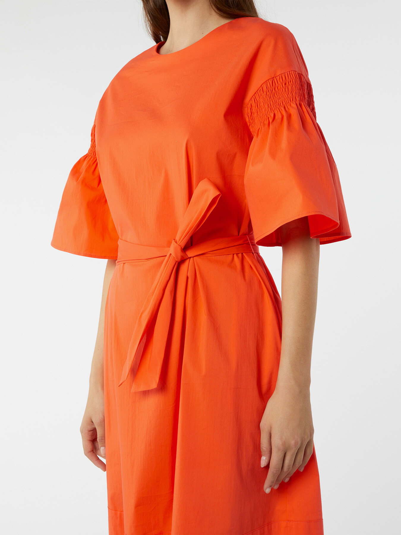 Vestito con maniche scampanate image number 2