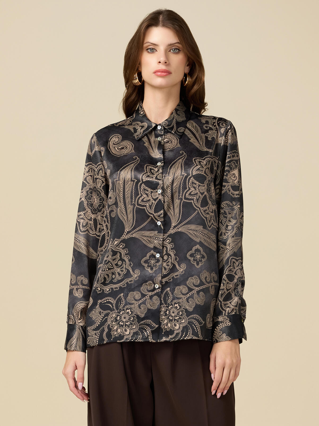 Patterned satin shirt image number 0