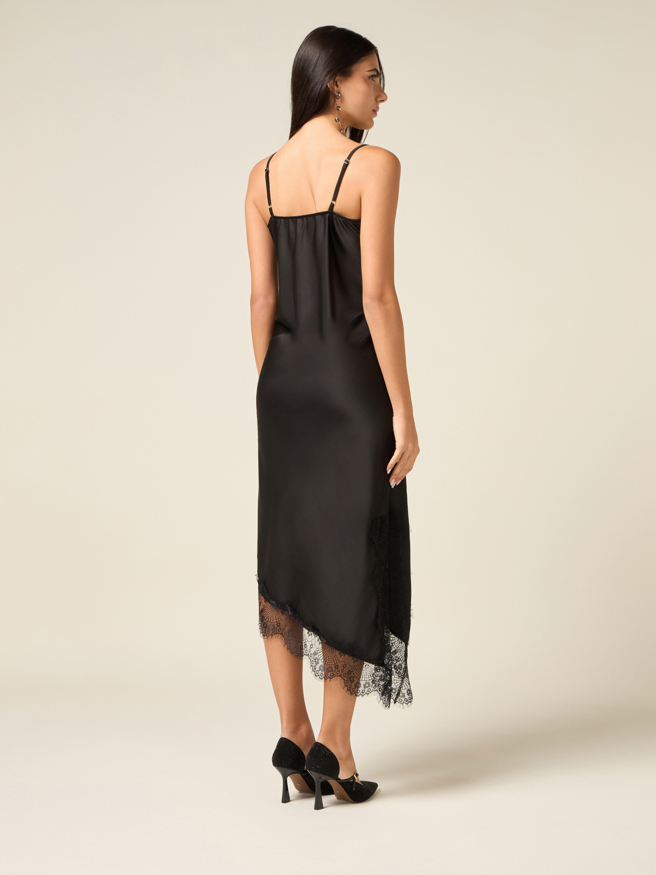 Lingerie-Kleid aus Satin und Spitze image number 1