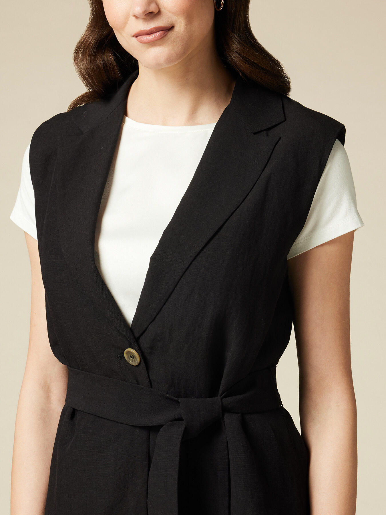 Linen-blend waistcoat image number 2