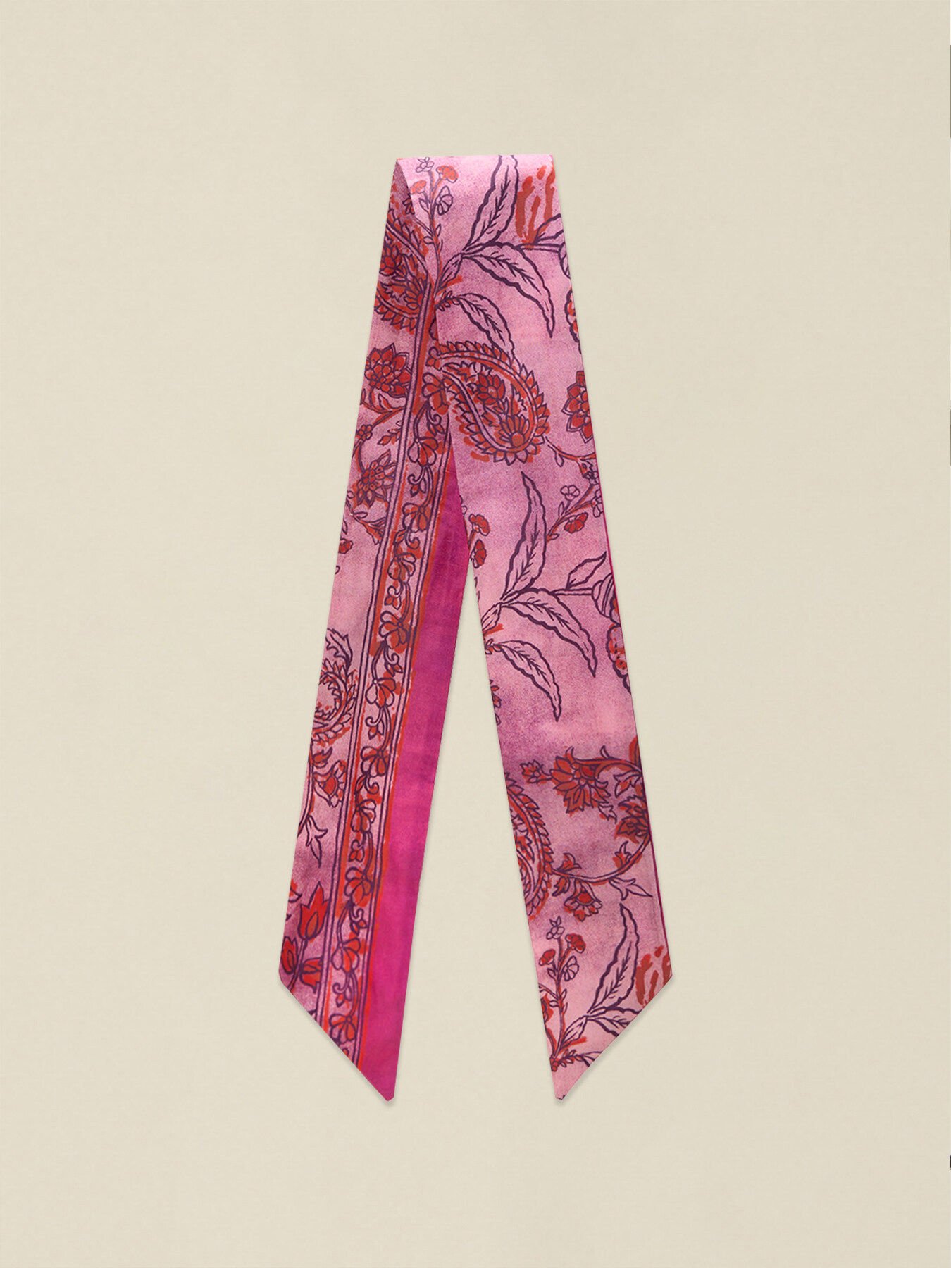 Ensemble de foulards et broche image number 1