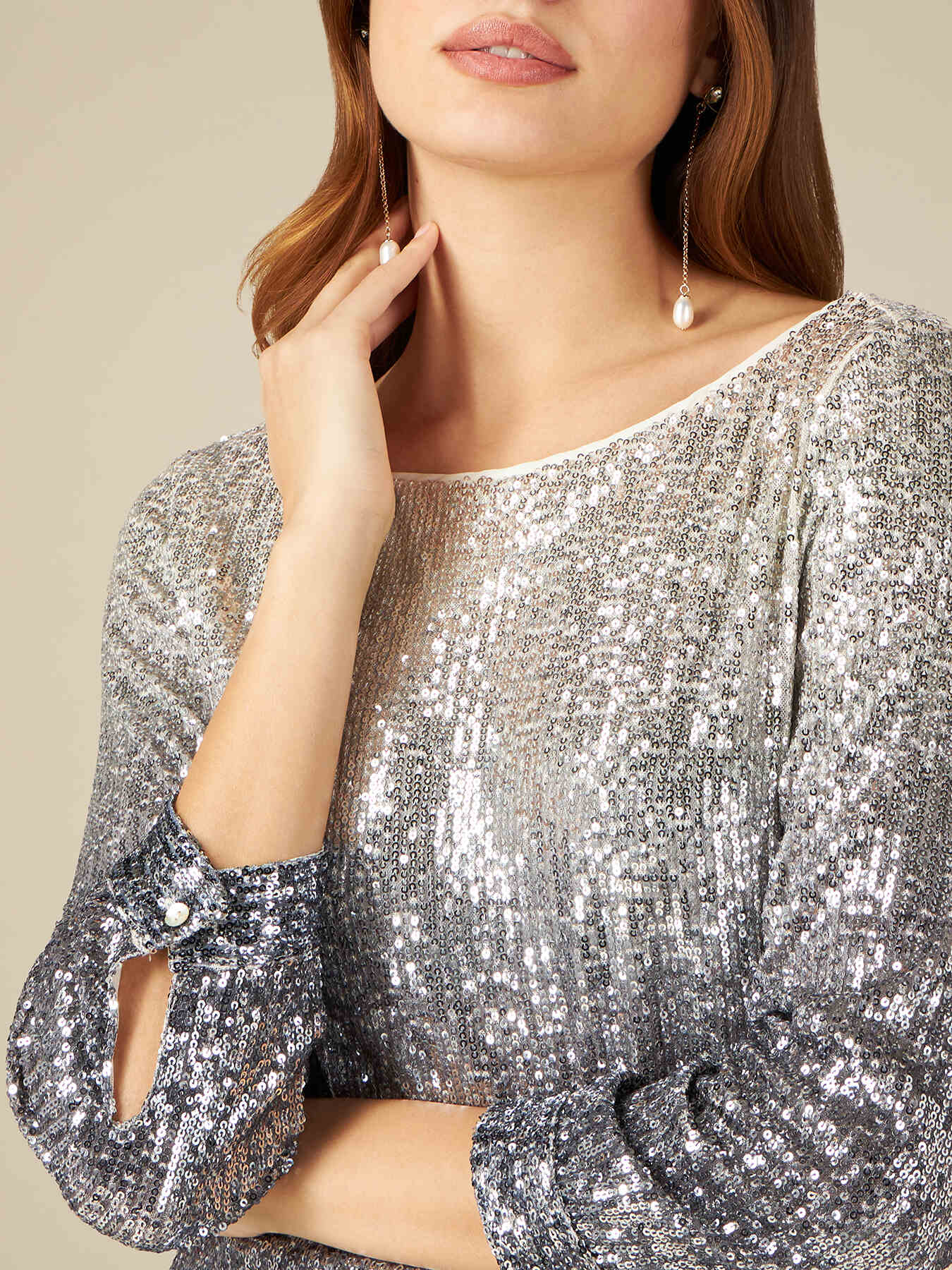 Blusa in paillettes sfumate image number 2