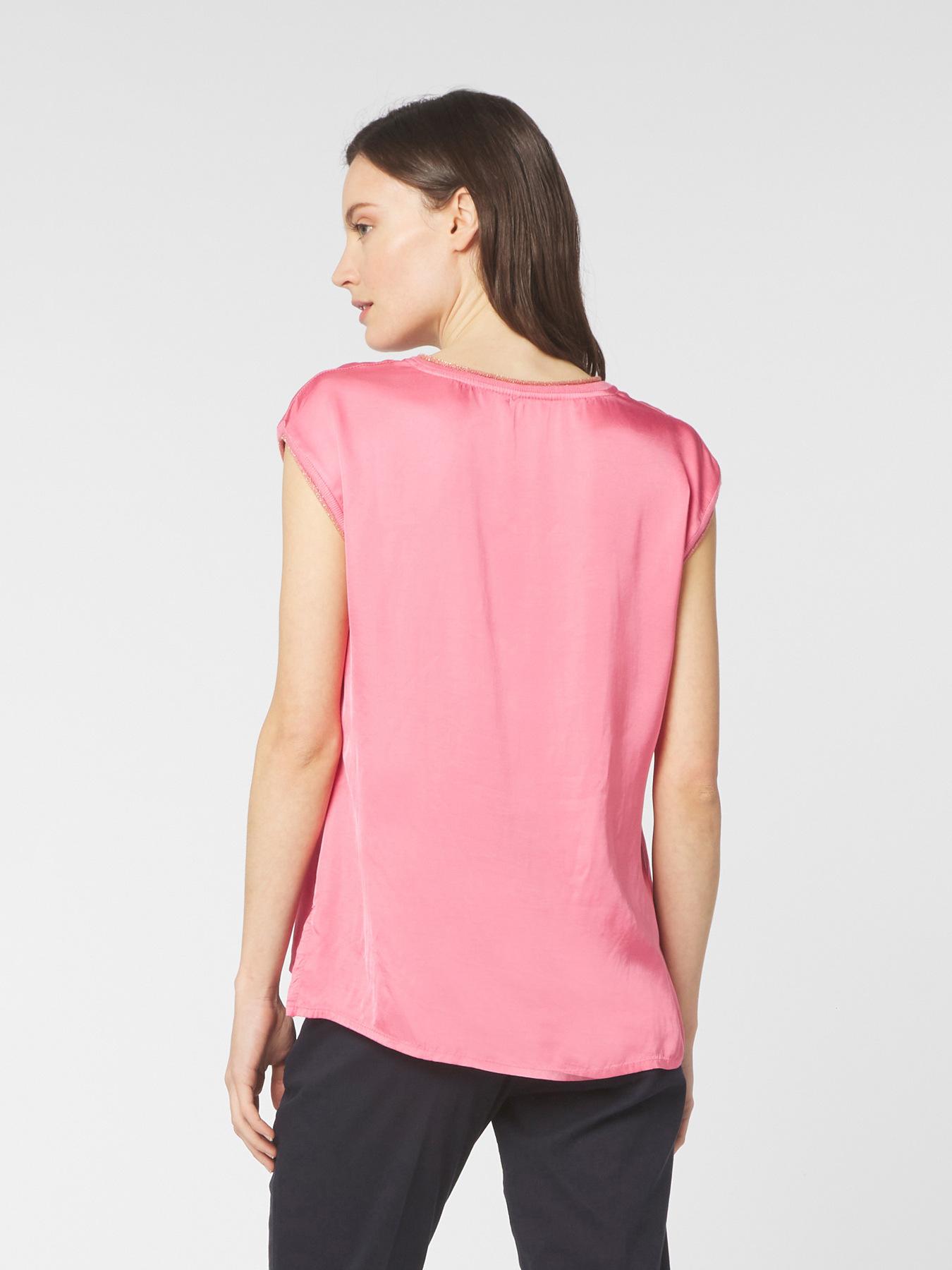 Blusa in raso scollo a V image number 1