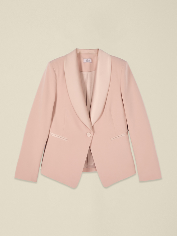 Blazer con solapas de raso