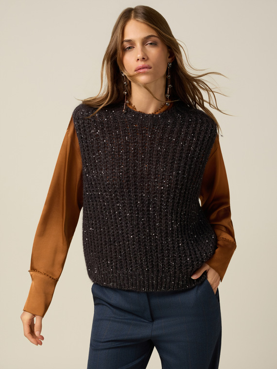 Mixed mohair vest with sequins