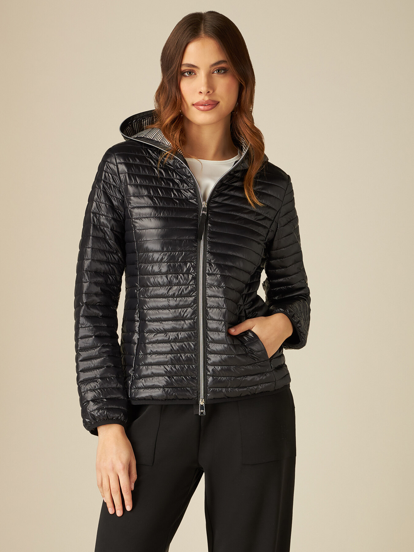 Lightweight down jacket with striped lining image number 0