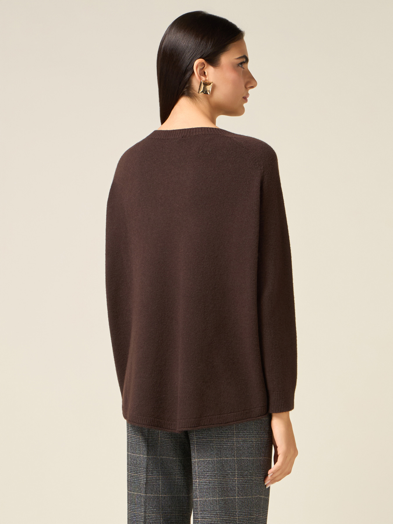 Viscose blend knit image number 1