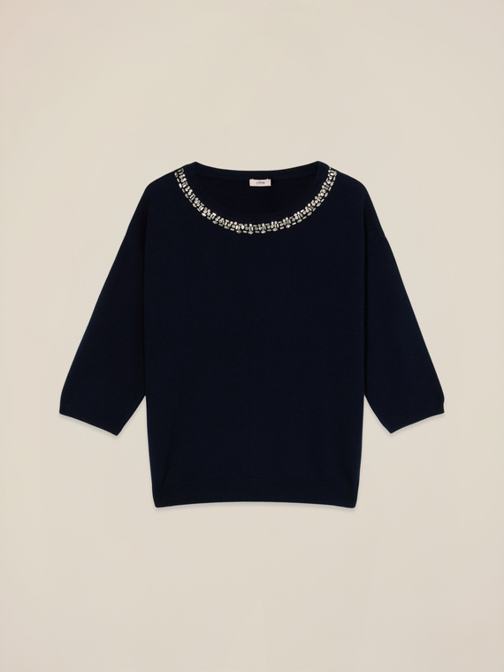 Maglia con decorazioni gioiello