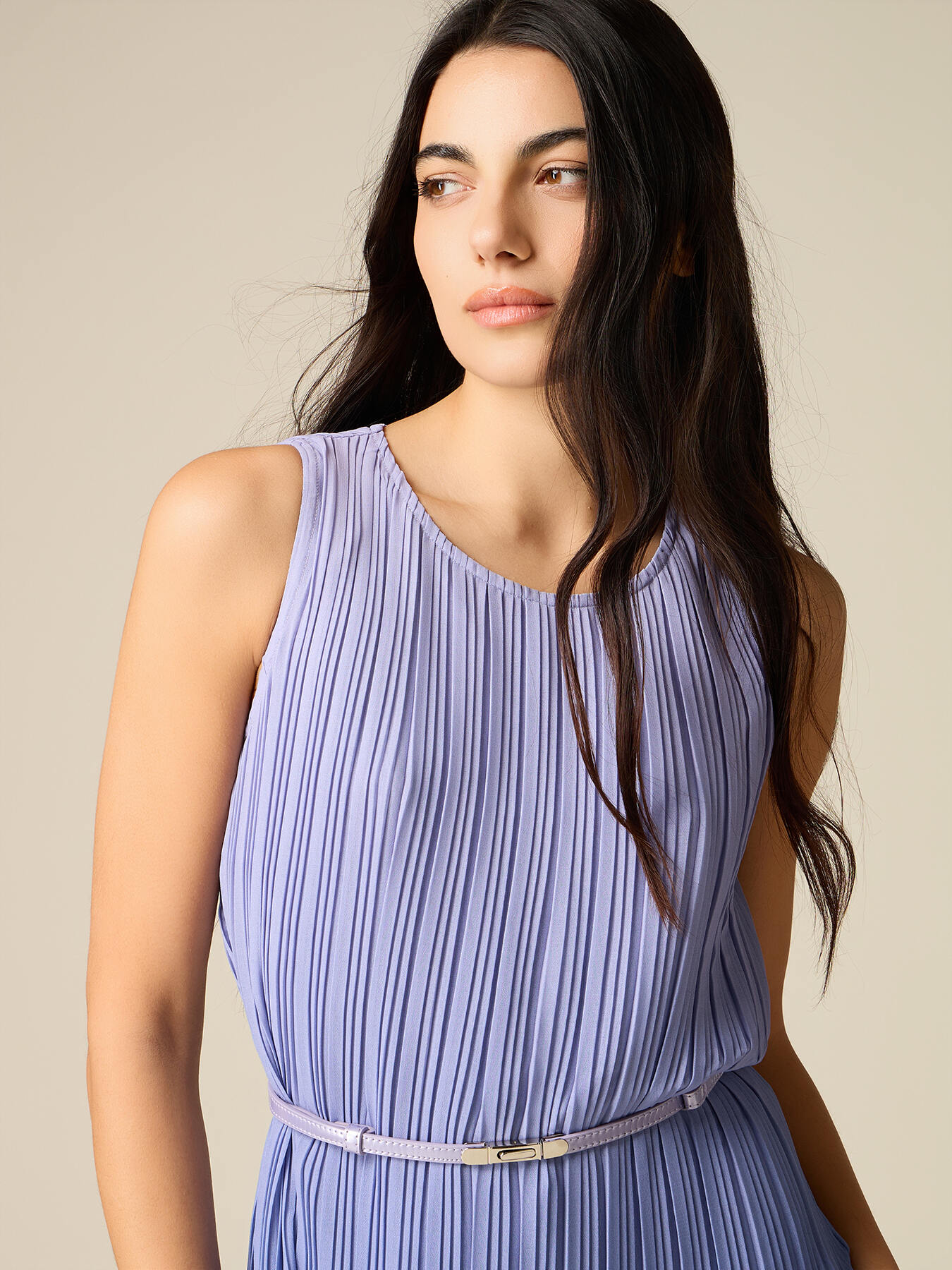 Pleated midi dress with belt image number 2