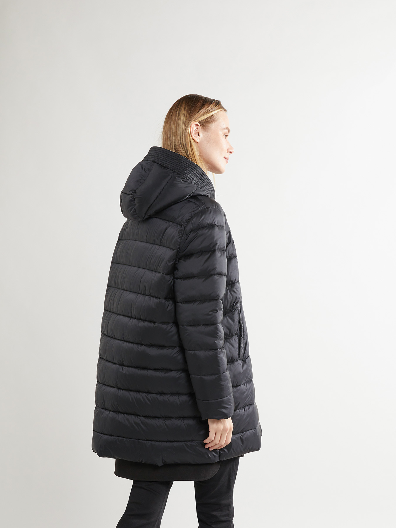 Piumino doppiopetto ad A image number 1