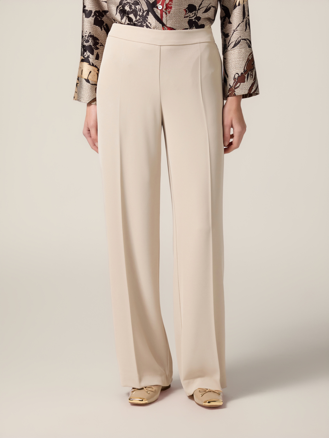 Pantaloni palazzo din material fluid image number 3
