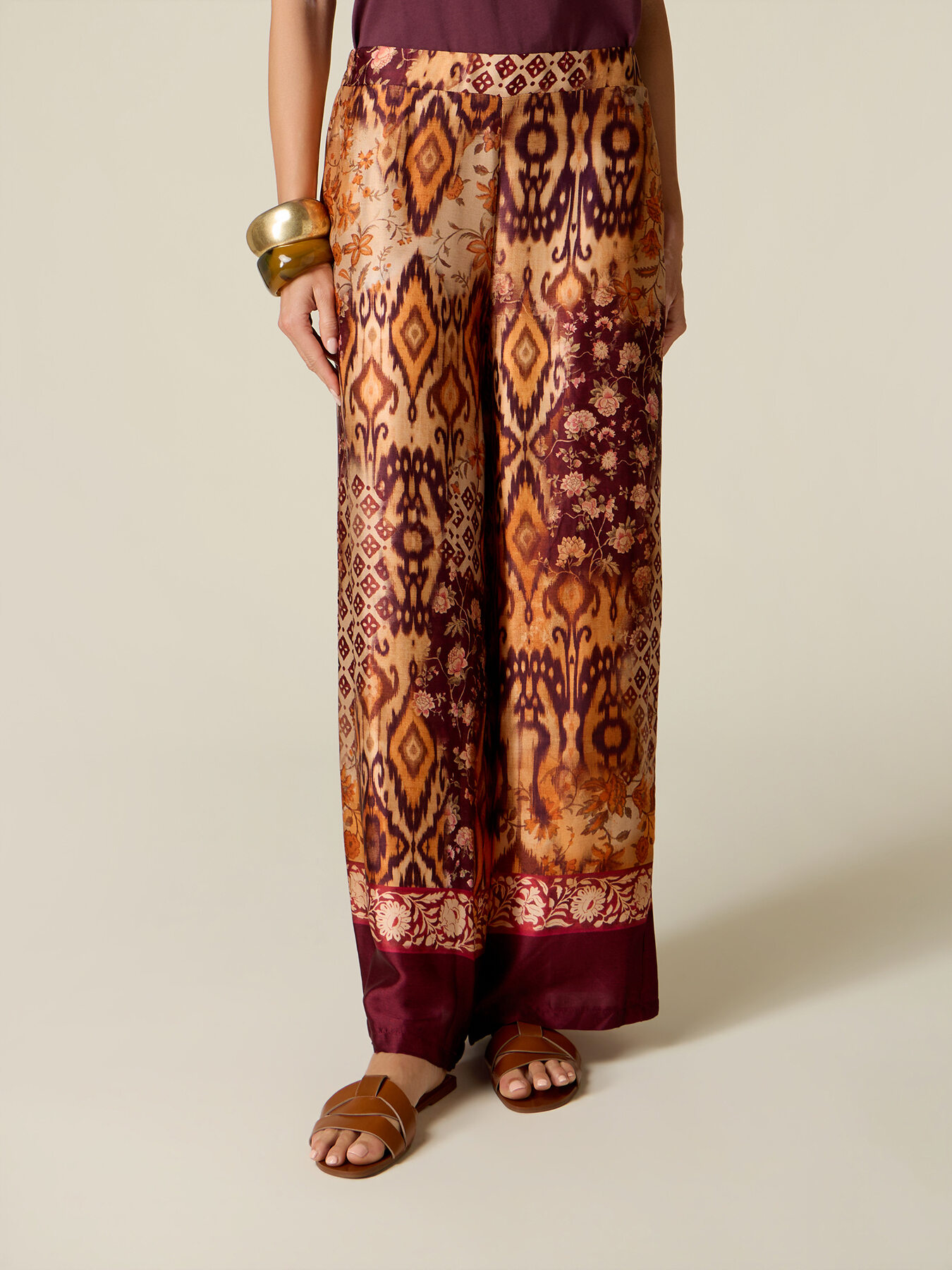 Pantalon palazzo en satin fantaisie image number 3