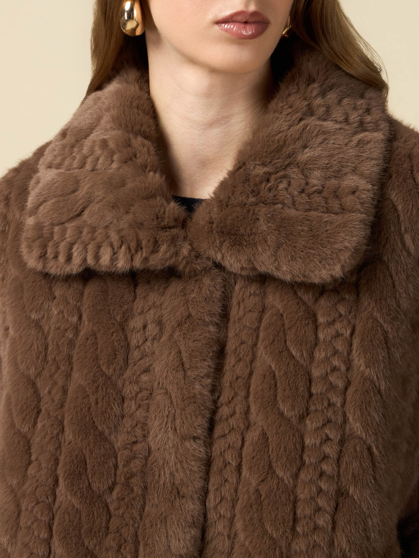 Teddy jacket with cable pattern image number 2
