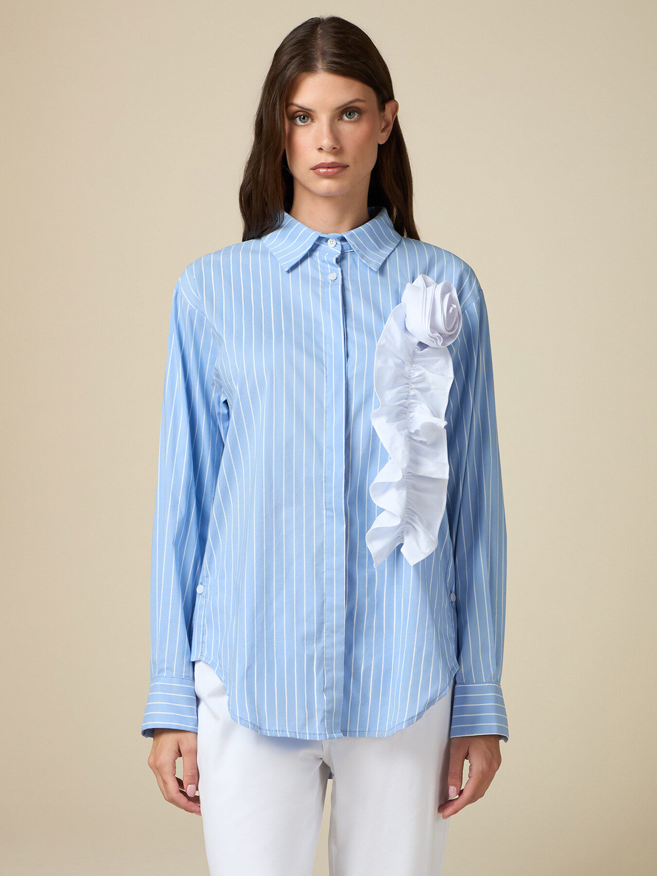 Cămașă supradimensionată cu aplicație image number 0