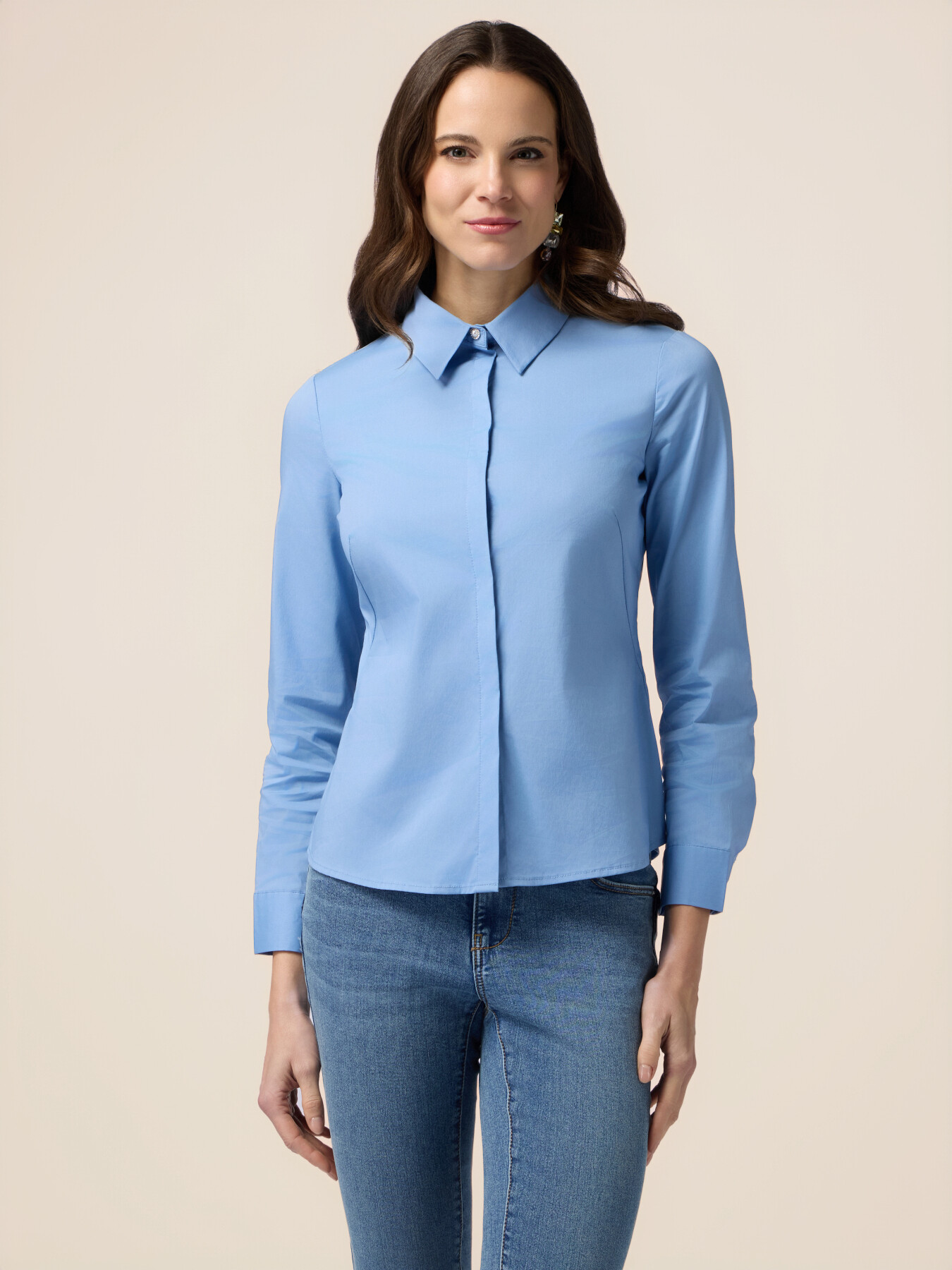 Camicia in popeline con bottone gioiello image number 0