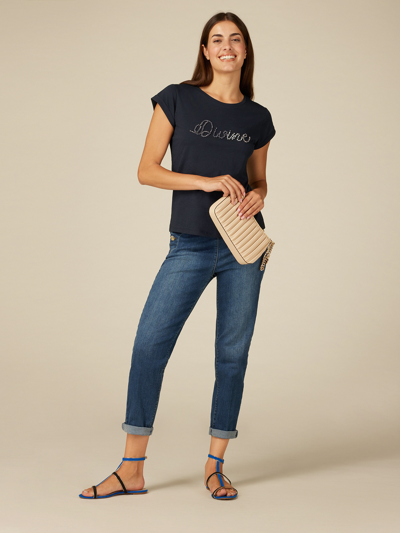 Jeans jogging con dettaglio di bottoni image number 0