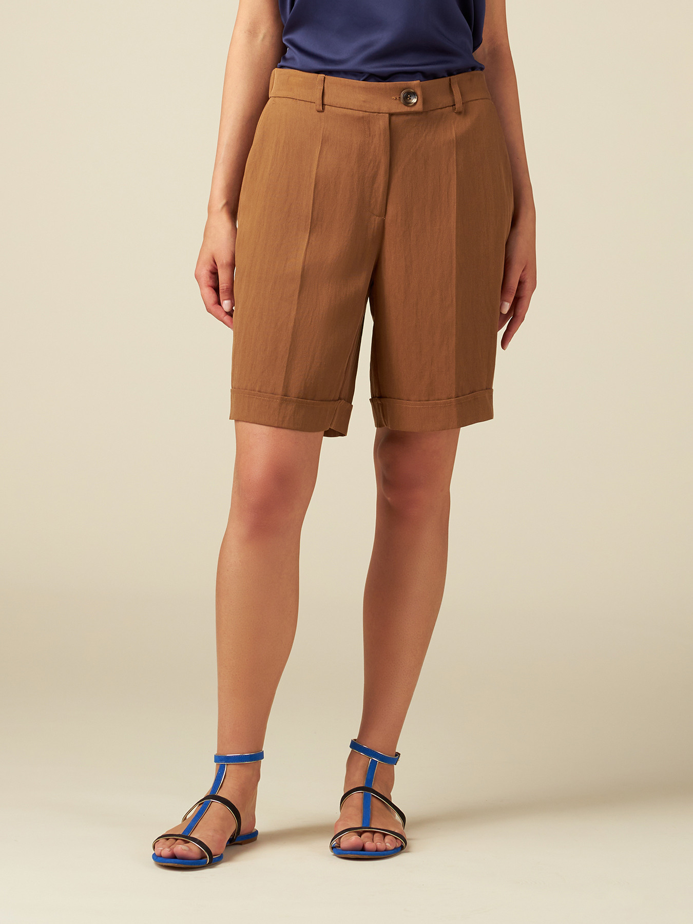 Tencel-blend Bermuda shorts image number 3