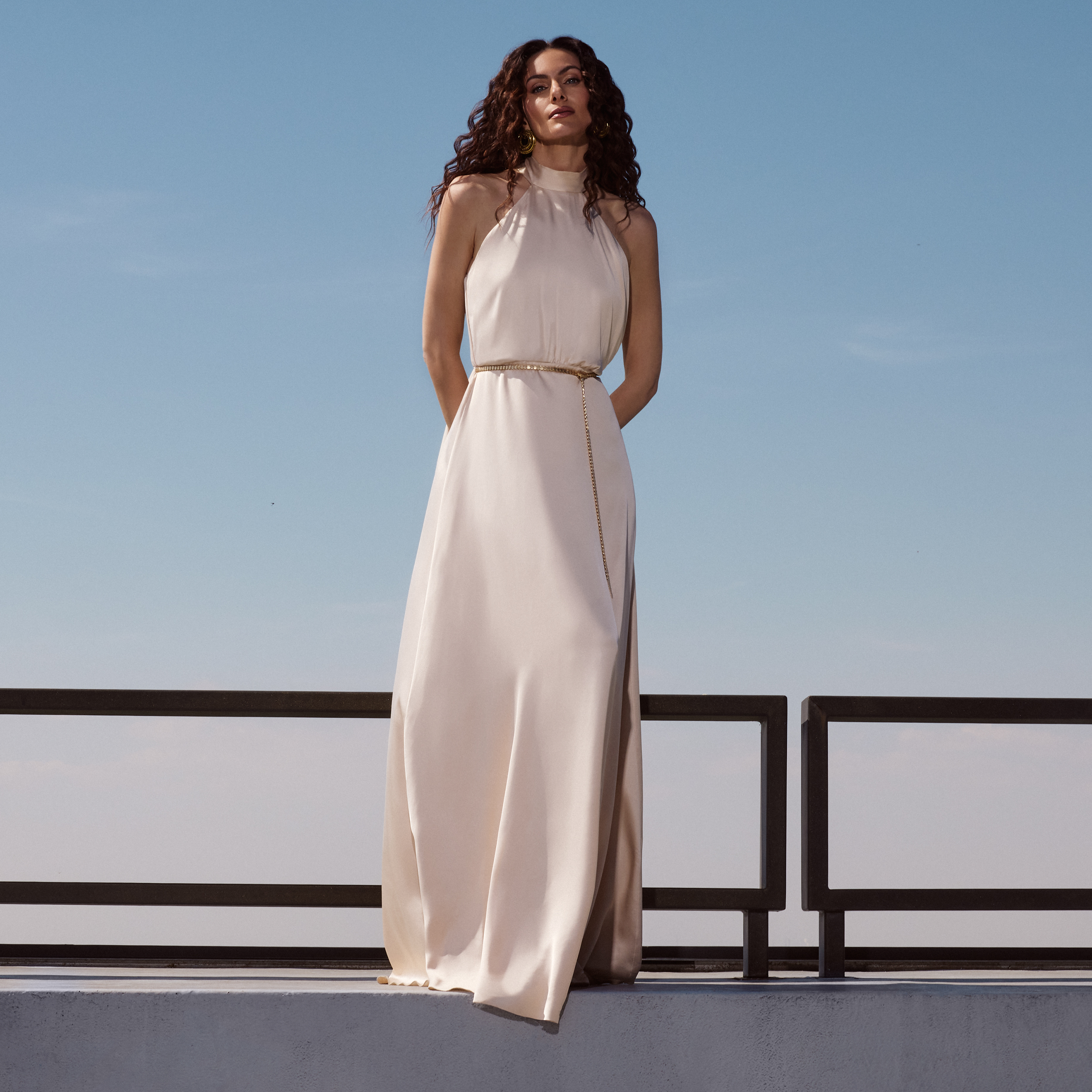 Maglia Dolcevita Oltre Vestito Midi Svasato Primavera/estate 2025